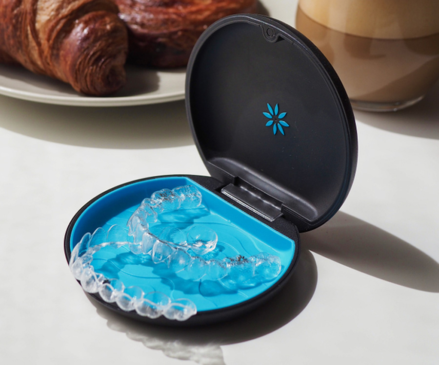 Invisalign Tray